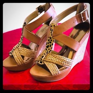 Carlos Santana Carley Natural